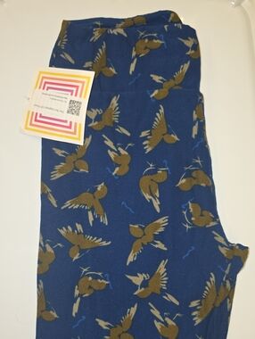 LuLaRoe Navy Blue Leggings with Brown Bird Print